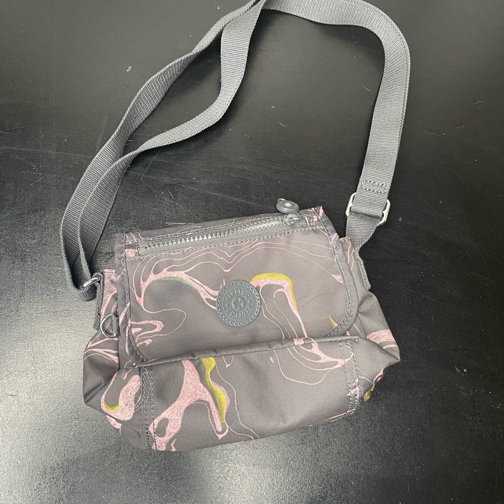 Kipling Sabian U PRT Small Flap Crossbody Bag in Soft Marble